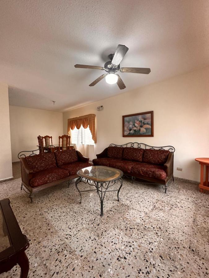 Villas Del Mar La Ceiba Exteriör bild